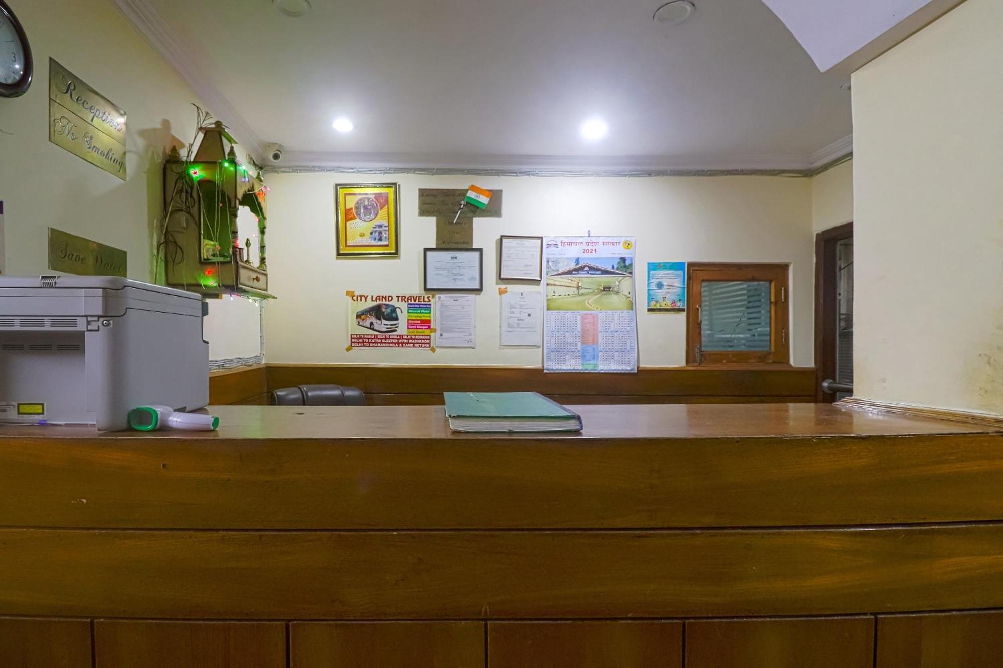 Flagship Hotel Yadgar Shimla Luaran gambar
